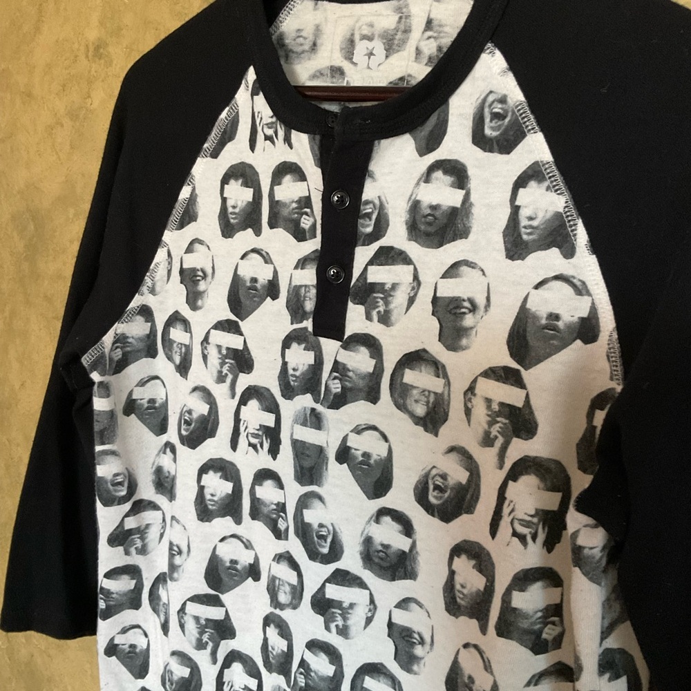DJAB Simons | Photo Graphic Henley Baseball Tee | M